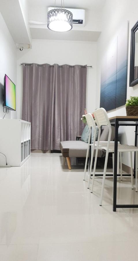 S Residences-Moa Manila Exteriör bild